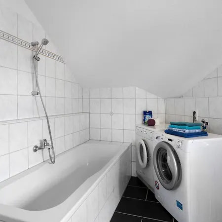 Apartman Haus Castellbergblick Dachgeschoss *