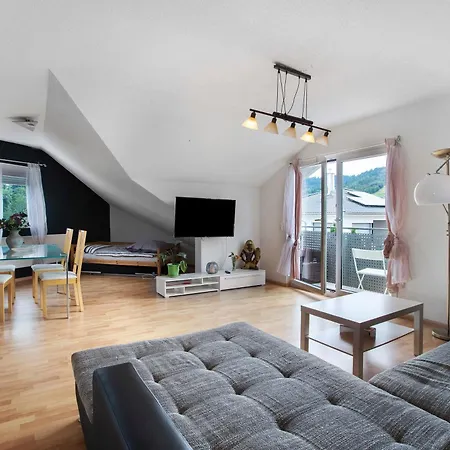 Apartment Haus Castellbergblick Dachgeschoss Döttingen